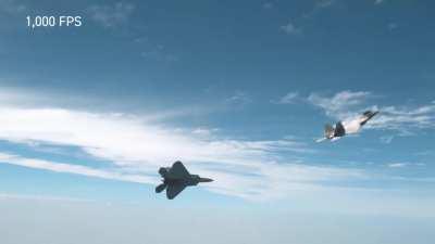 F-22 and F-16 during a series of high-speed aerial maneuvers captured in Super Slow Motion [Video]