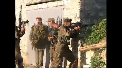 Russian forces fighting against rebels 2003.