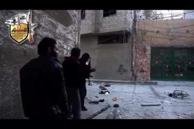 Liwa al-Islam fighters play a dangerous game, trading fire with SAA fighters in Aqraba - 12/14/2012