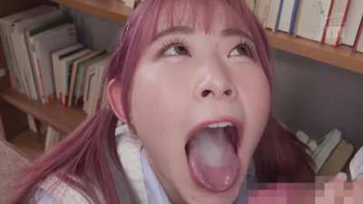 Ena Satsuki swallowing huge cumshot in library