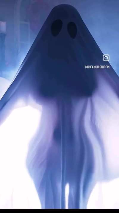 Ghost costume preview 