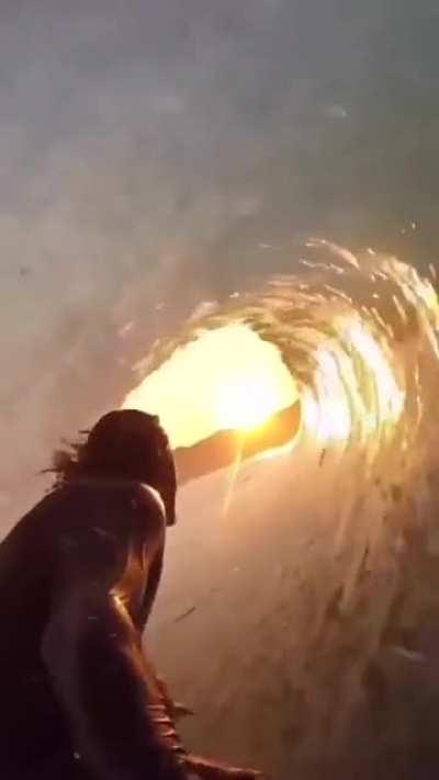 If a plunging wave is not parallel to the beach, the breaking section (or curl) will move laterally across the face of the wave. This is the &quot;tube&quot; that is so highly sought after by surfers (also called a &quot;barrel&quot;, a &quot;pit&quot;)