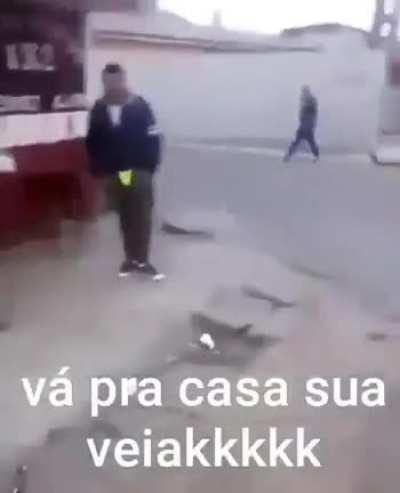 Tirem os veio da rua