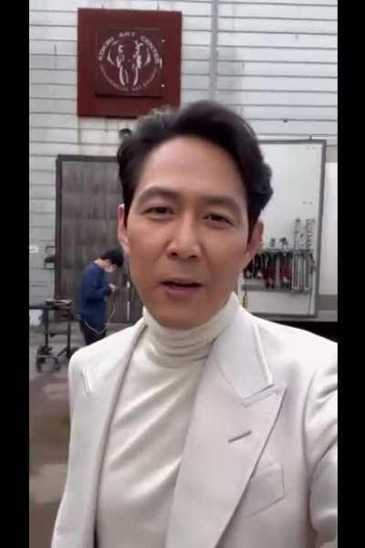 Lee Jung-Jae speaking English on his Instagram (from_jjlee)