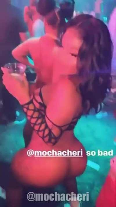 @mochacheri