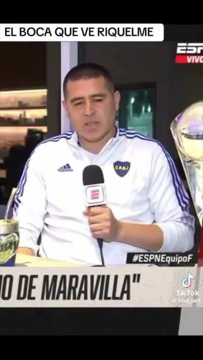 El inexplicable mundo de Riquelme 