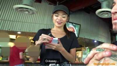 [/r/Porn_it] Asian Waitress Fucked