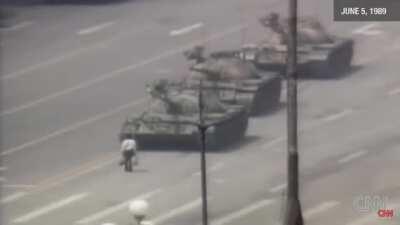 Footage of the &quot;Tank man&quot;. Tiananmen Square Massacre 1989