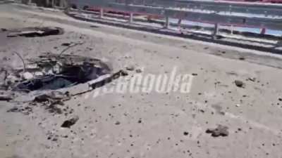 The bridge over the Seym river in Glushkovo, Kursk region was targeted once again. Two new holes in the middle of the bridge are visible.(translation requested)