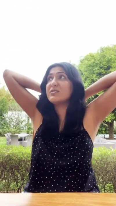 Eisha Chopra's armpit compilation video. Slow-mo done at places where she exposed it fully. Every exposed armpit from her IGTV videos is here.