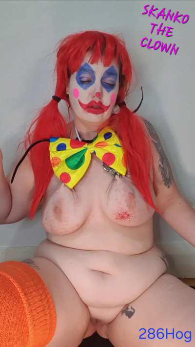 Slap! Goes the clown whore 🤪