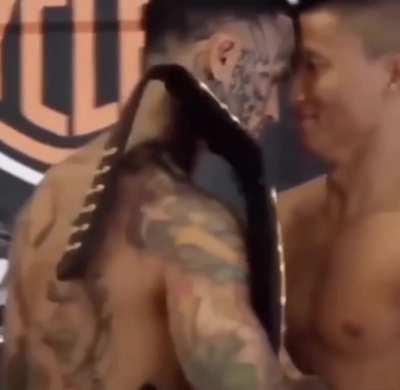 WCGW Thinking having tattoos is gonna hell in a fight