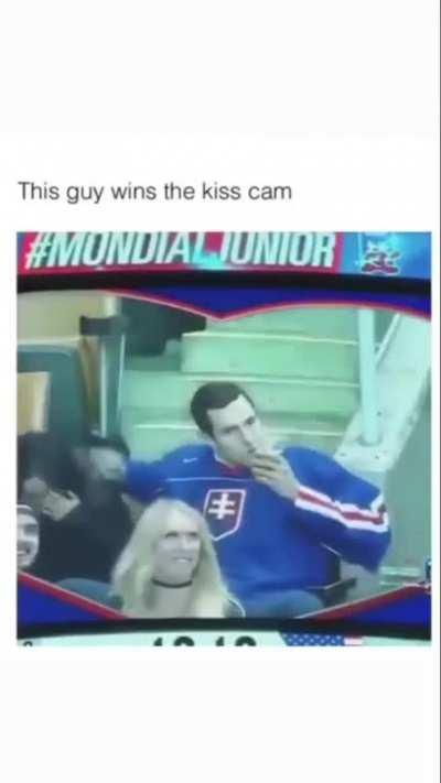 Kiss Cam!