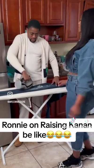 Ronnie on rasing kanan be like 😆 🤣 😂 