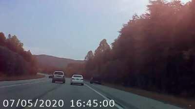 Kentucky Dash Cam: Blind Curve Pass? Sure.