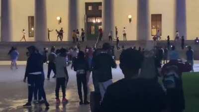 OHIO STATE HOUSE STORMED AND BEING DESTROYED. This is where the “White House” video is from— although there’re protesters fighting the secret service &amp;amp; trying to breach the security.