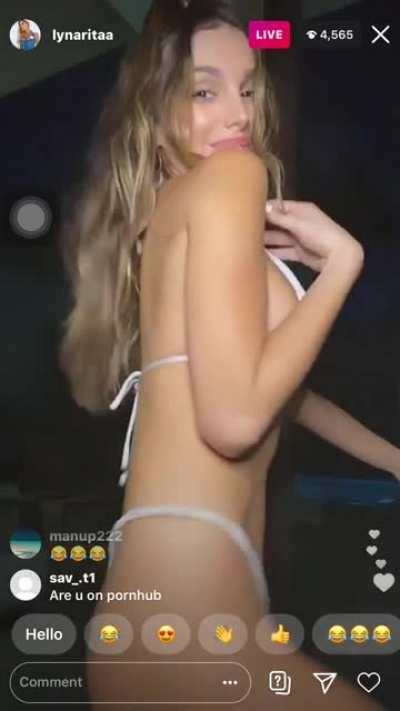 More ass from the live