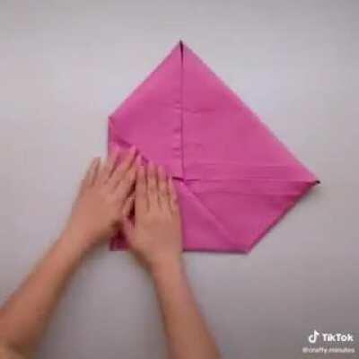 This Origami with lotus, leaf and polo