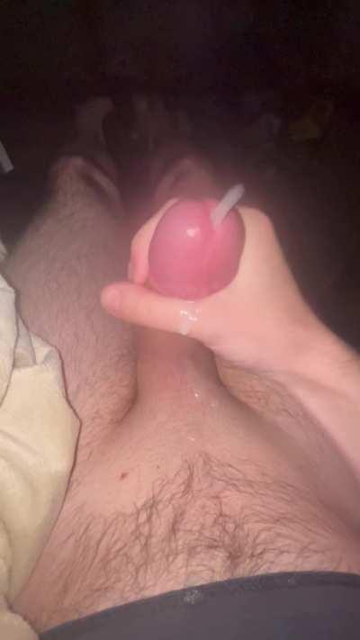 Can someone help me cum