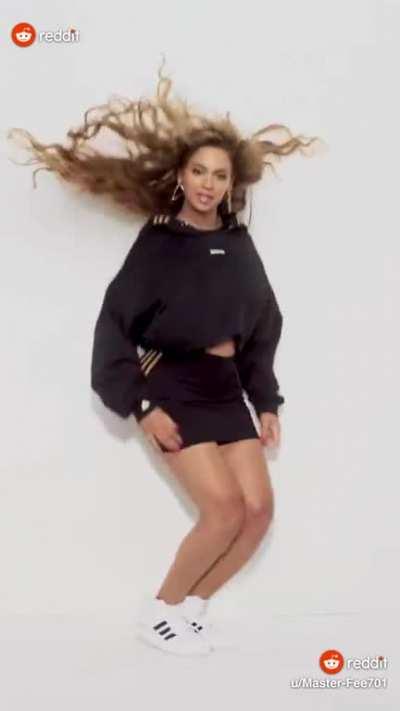 Beyonce ivy park hot moments