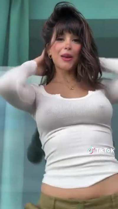 No bra