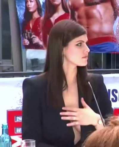 Alexandra Daddario