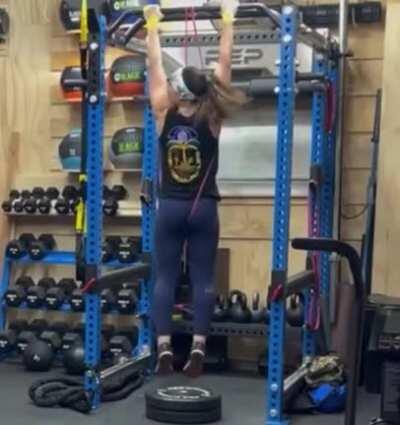 WCGW if use this band to assist my pull up?