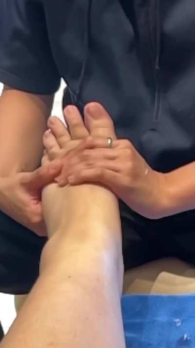 Slow mo foot rub?