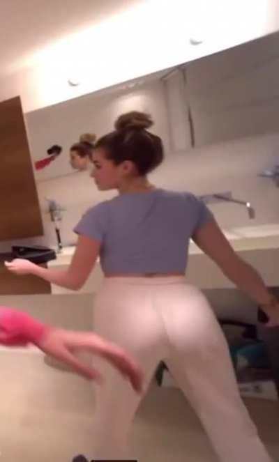 Ass