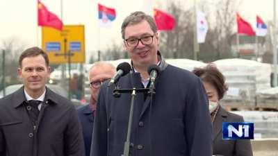 Aleksandar Vucic se smeje narodu u lice dok izgovara da ce da potpise sramni zakon o eksproprijaciji