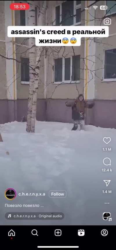 Dude channels his inner Ezio Auditore and takes a leap of faith into snow