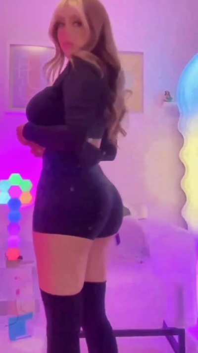 🍑😍🍑😈