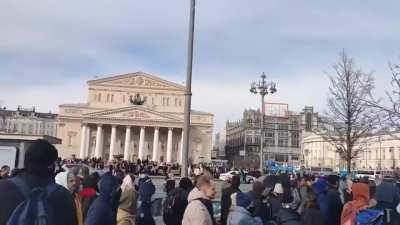 Protest in Moscow now, near the Bolshoi Theater. Screaming: No war!