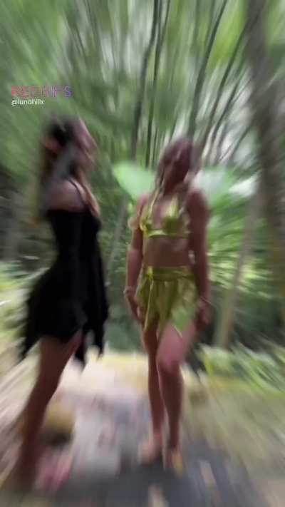 Two fairies fucking in the forest 