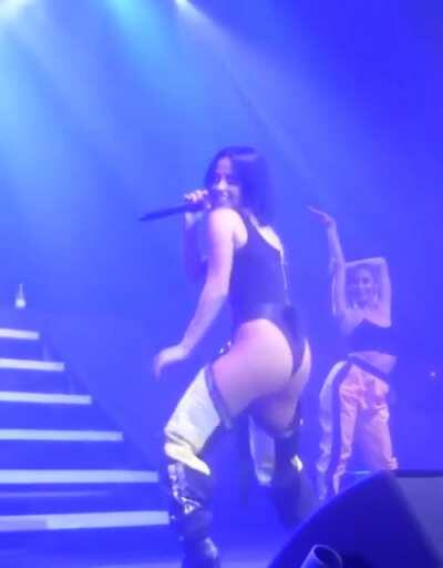 Shaking that butt