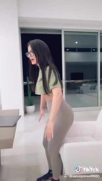 Tiktok butt, sry if repost