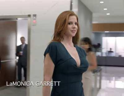 Sarah Rafferty bouncing boobies