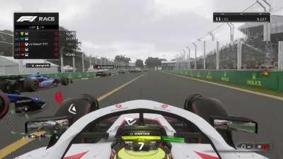 F1 Online in a nutshell…