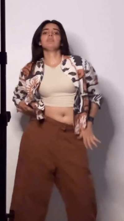 Kushitha Kallapu in crop top and shirt