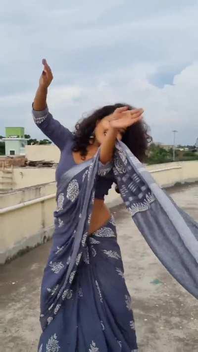 Sayani Pradhan Navel 