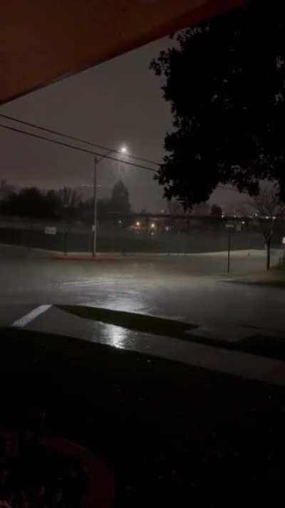 #LArain