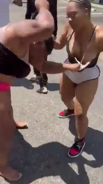 Bbw battle