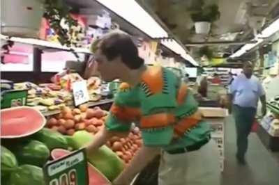 Jim Carrey does food sampling