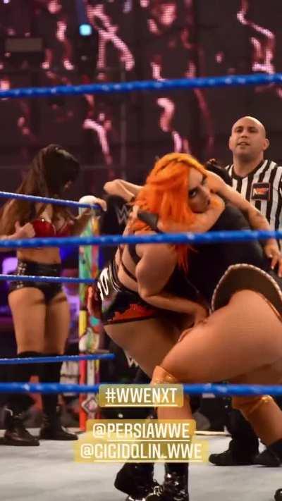 So weak...big booty Gigi Dolin can't even fight back lmao