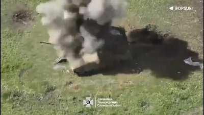 Drone Strike on Russian T-90M Tank