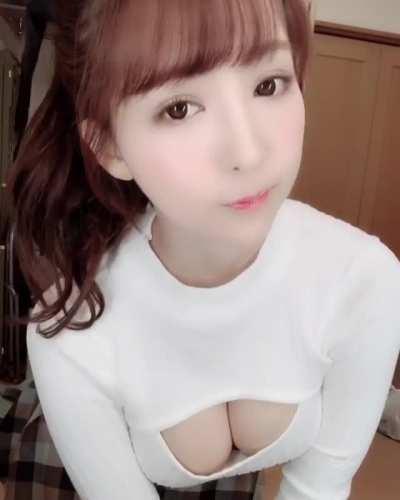 Yua cleavage