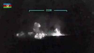 Azerbaijani TB-2 destroyed Armenian arms depot 27.09.2020