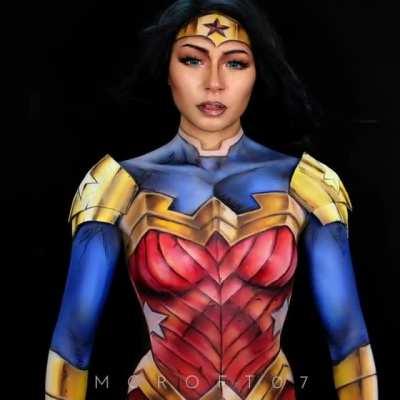 Wonder Woman Self Body paint! 10 hours to paint, 3 hours to animate! Please be kind! :)