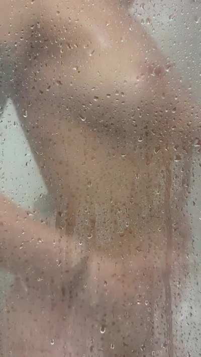 Happy Halloween, here’s a treat from the shower for you 💗 