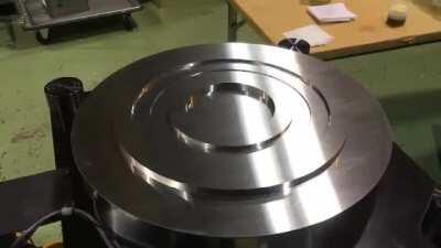 Precision demonstration by machining company in Japan